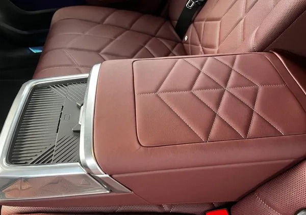 BMW Seria 7 cena 669000 przebieg: 5, rok produkcji 2023 z Rumia małe 172